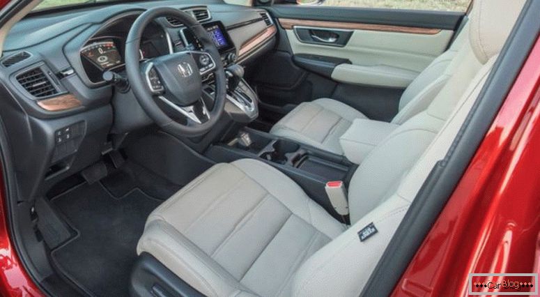 Pregled nove Honda CR-V