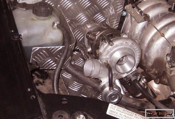 ugrađivanje motora Chevy Niva
