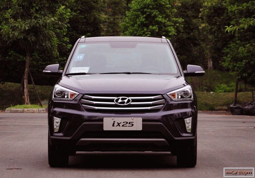 Hyundai ix25 2015 ispred