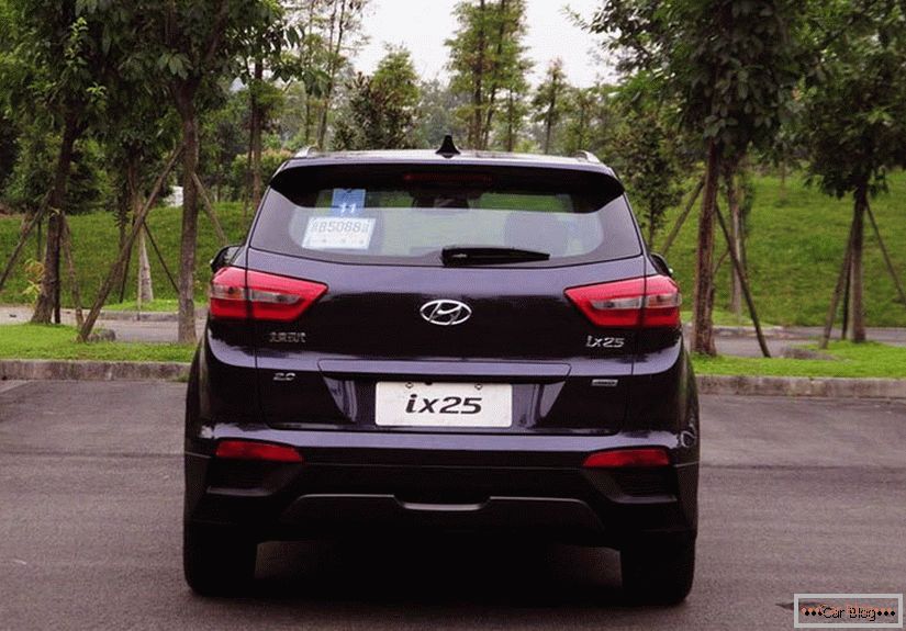 Hyundai ix25 2015 crna