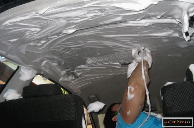 Proces strop stroja za suho čišćenje
