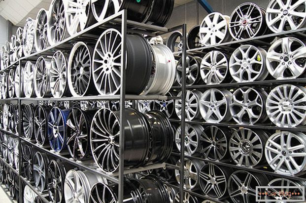 Mnogi oblici izvedbe vanjskog dizajna aluminijskih kotača