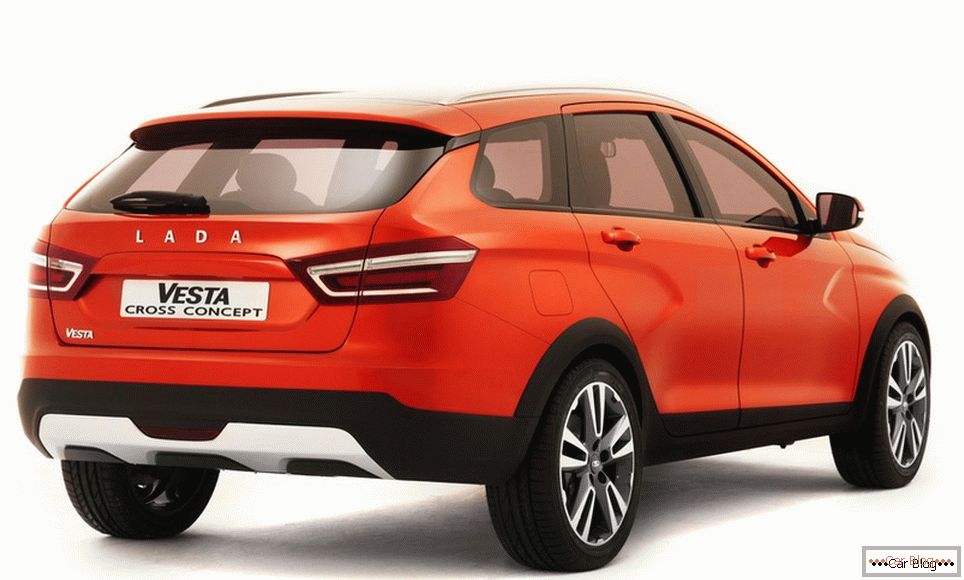 На Ижевском автозаводе собрали первые модели Lada Vesta križa