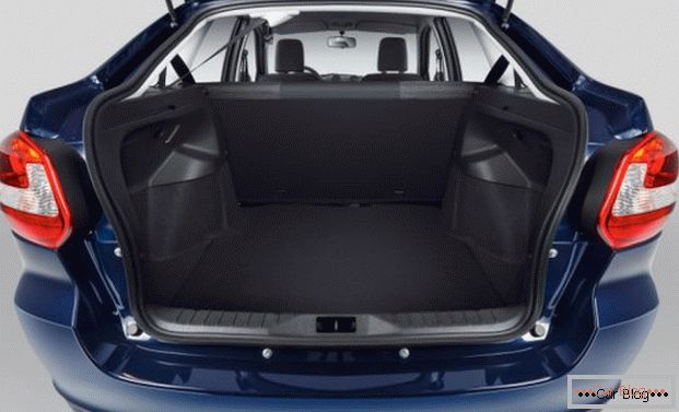 Lada Grants Liftback trunk kapaciteta