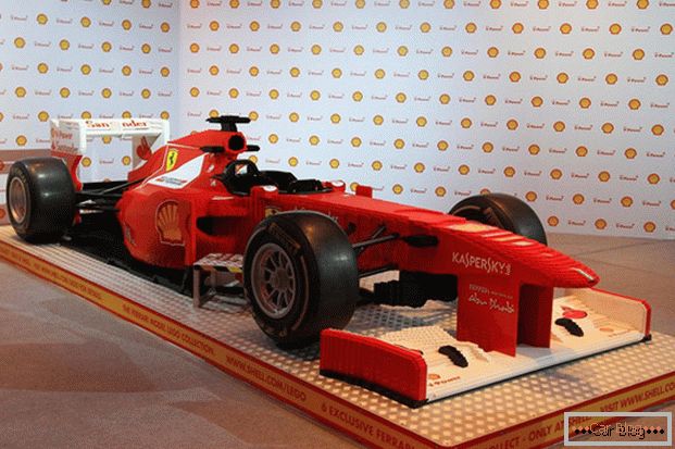 Ferrari iz Legoa