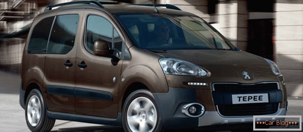 Автомобиль Peugeot partner - французский kombi, занимающий лидирующие позиции на рынке в своём сегменте