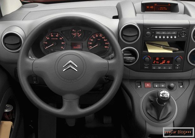Interijer automobila Citroen Berlingo usmjeren je na udobnost vozača i putnika tijekom putovanja