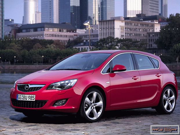 Udobnost i praktičnost - karakteristične značajke automobila Opel Astra