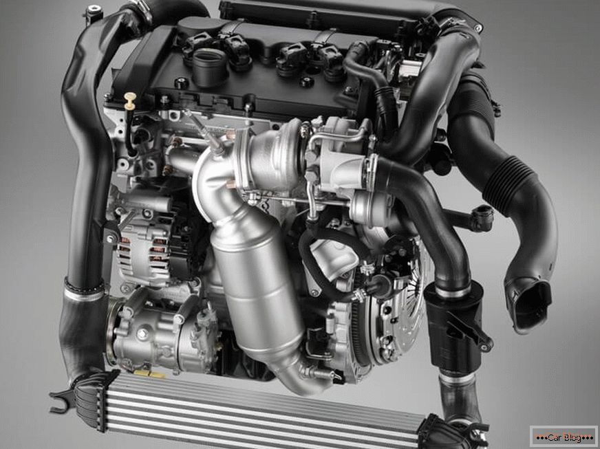 Opelov turbo motor